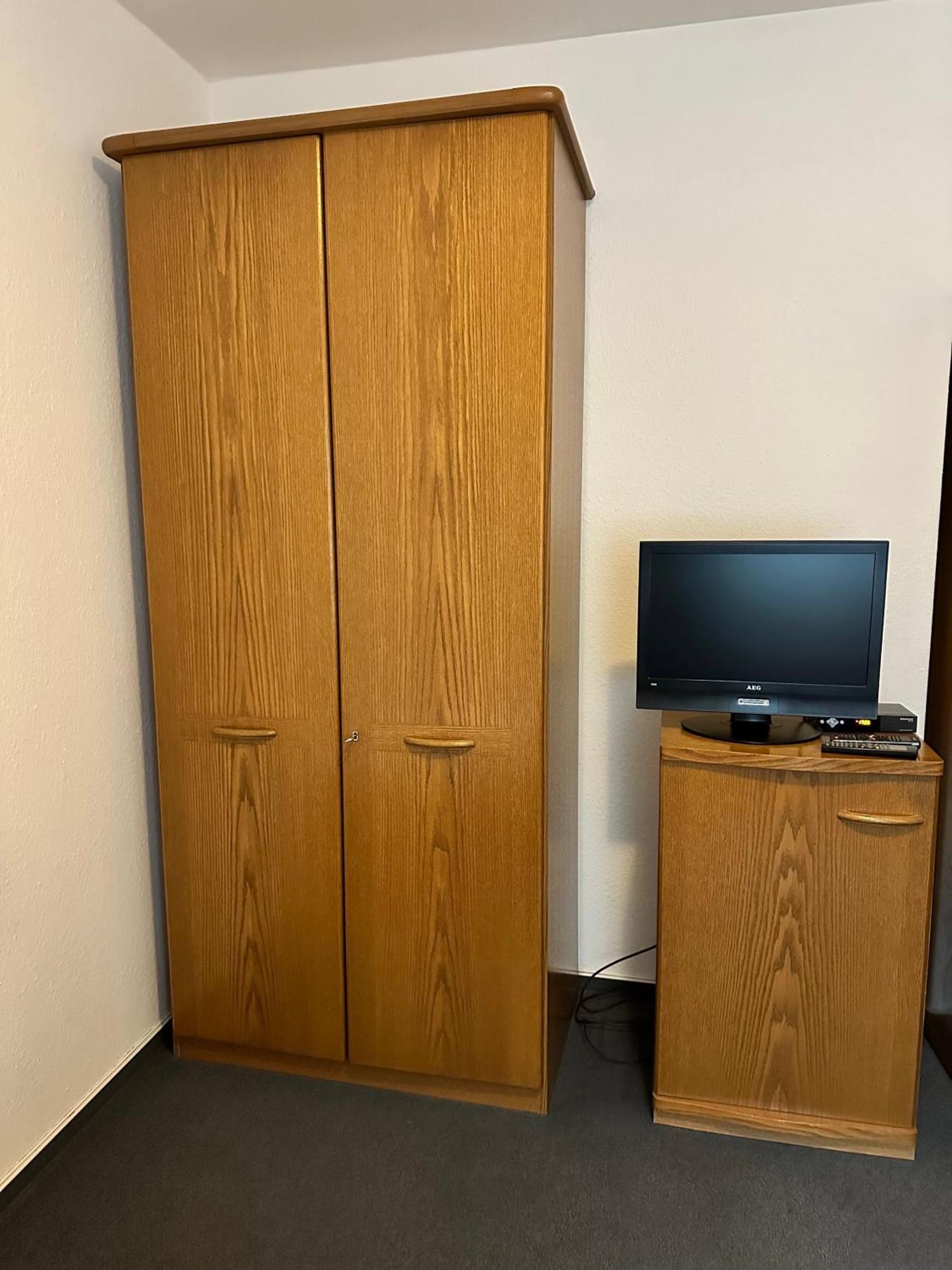 Haus Pegasus Hotel Garbsen Kamer foto